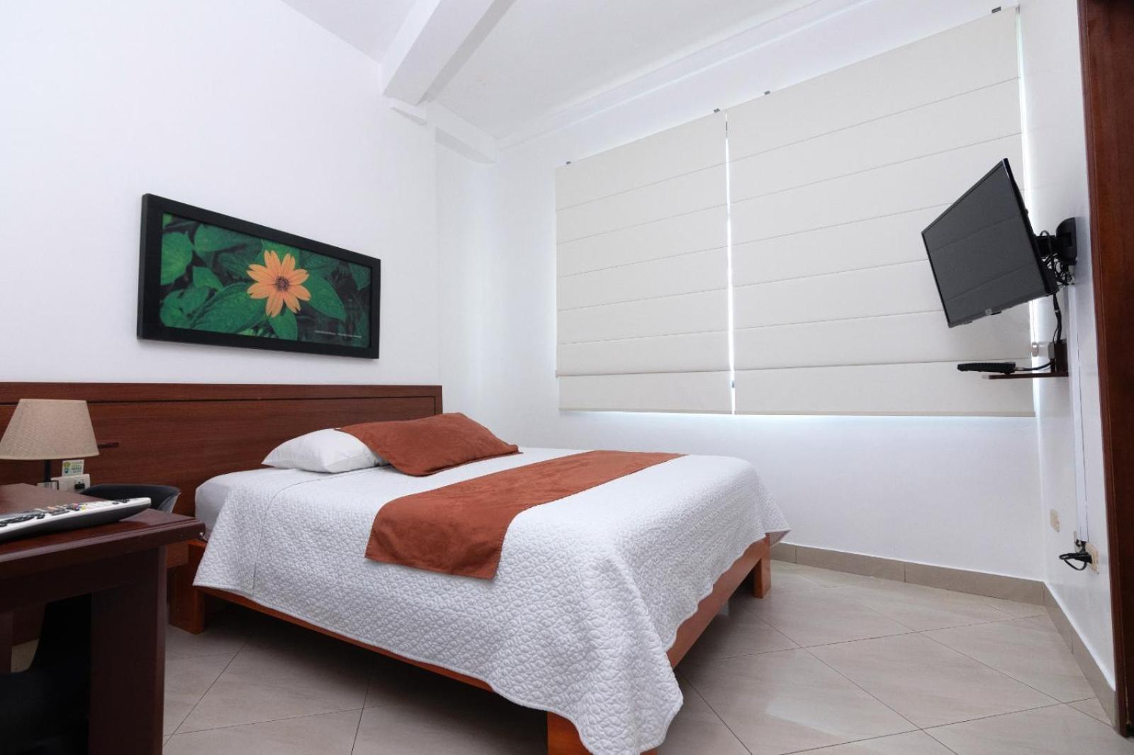 Hotel Castell - Cerca Del Aeropuerto Guayaquil Eksteriør bilde