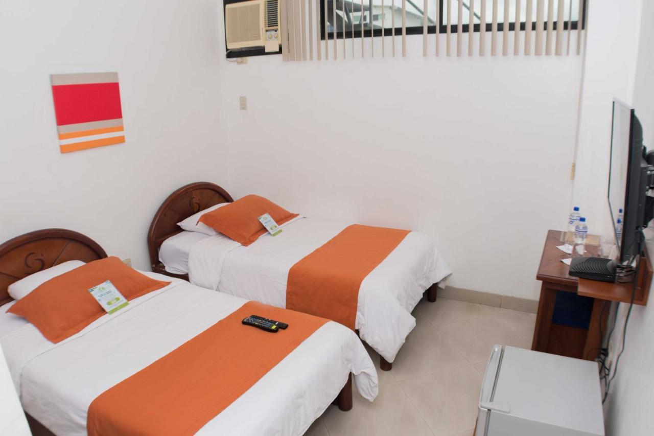 Hotel Castell - Cerca Del Aeropuerto Guayaquil Eksteriør bilde