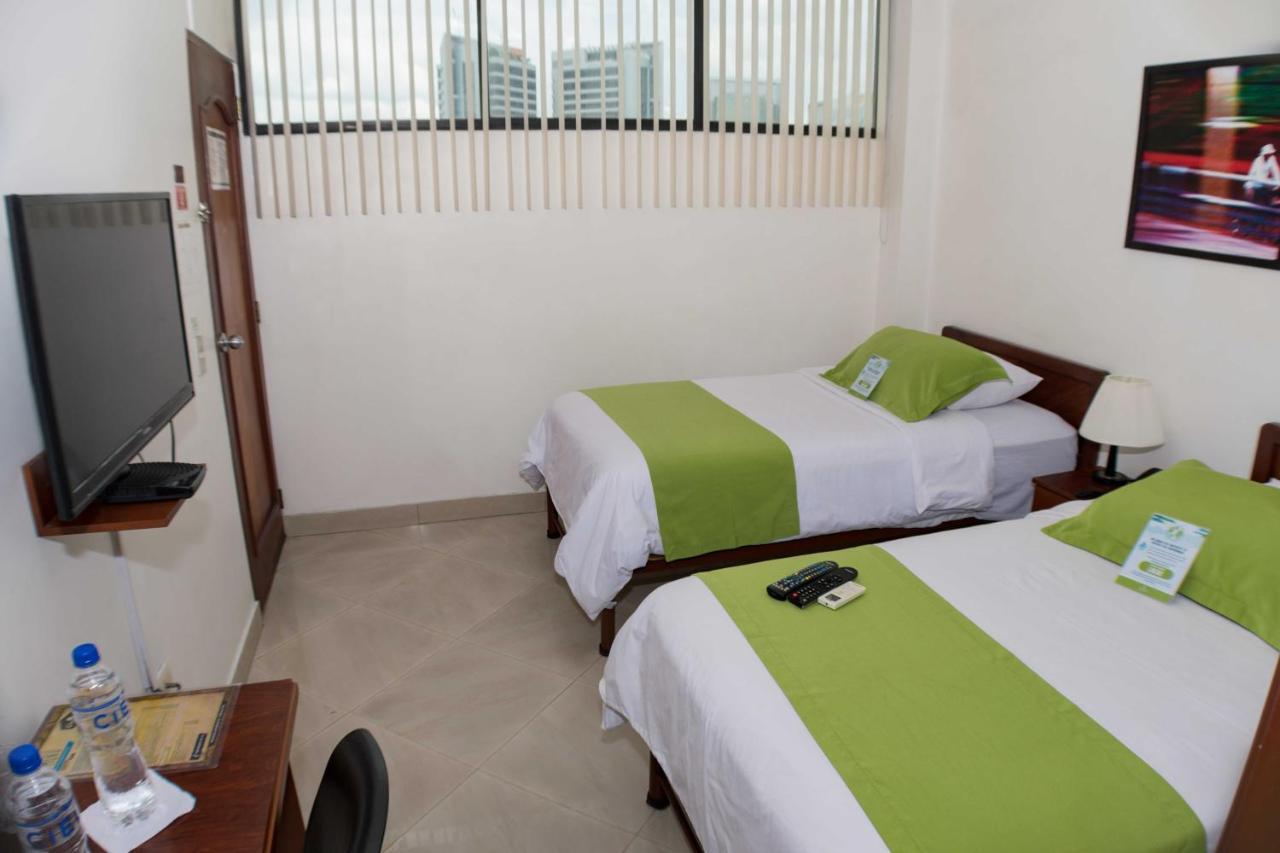 Hotel Castell - Cerca Del Aeropuerto Guayaquil Eksteriør bilde