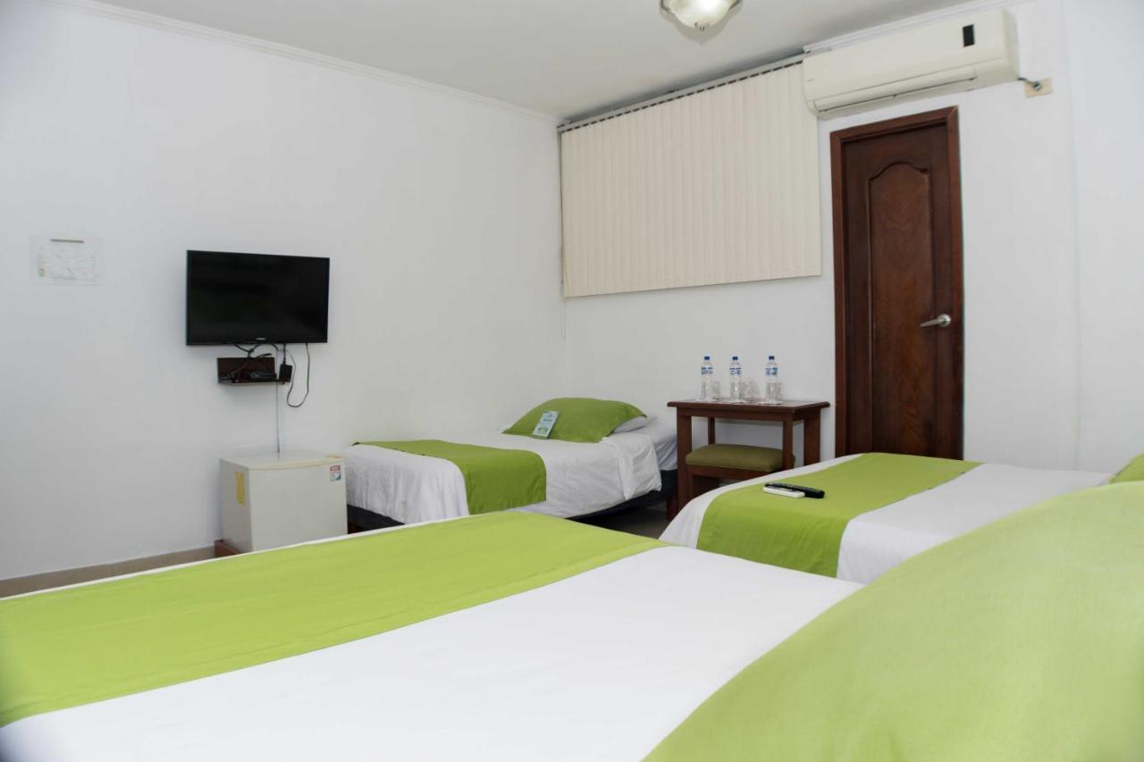 Hotel Castell - Cerca Del Aeropuerto Guayaquil Eksteriør bilde